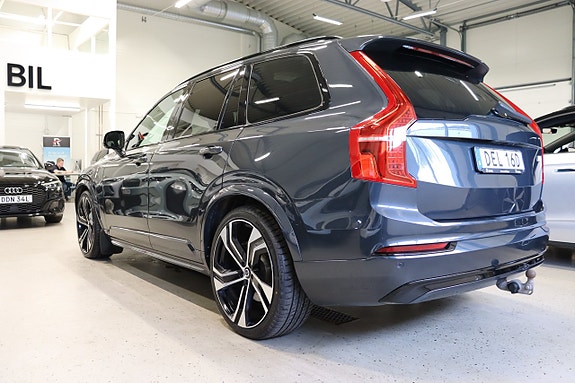 Volvo XC90 5 of 30