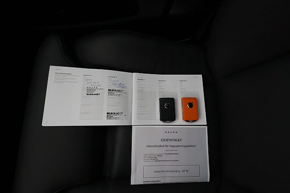Volvo XC60 16 of 17
