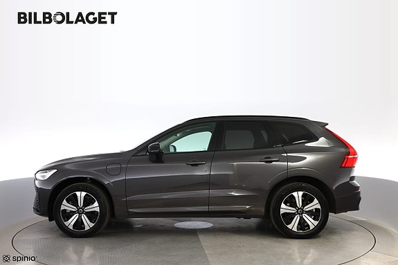 Volvo XC60 2 of 17