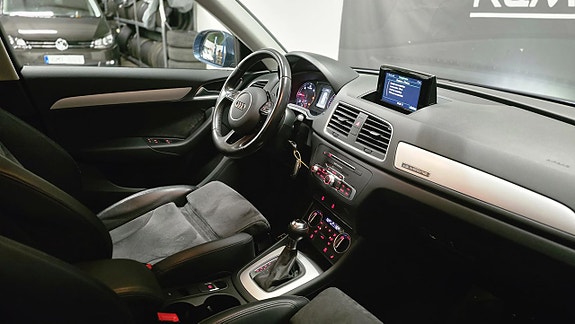 Audi Q3 11 of 28