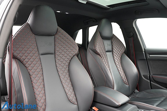 Audi RS3 25 of 30