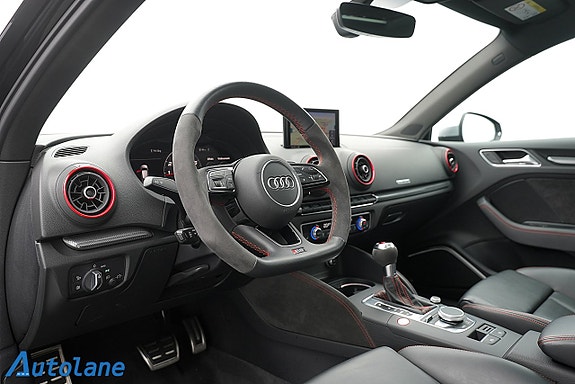 Audi RS3 22 of 30