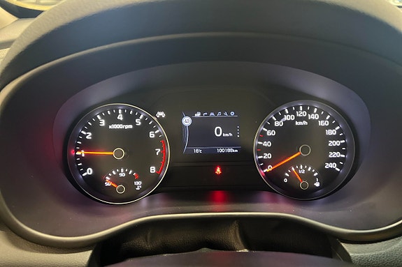 Kia Sportage 10 of 15