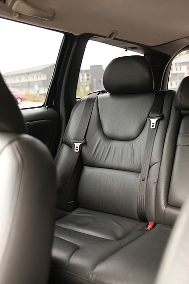 Volvo V70 16 of 22