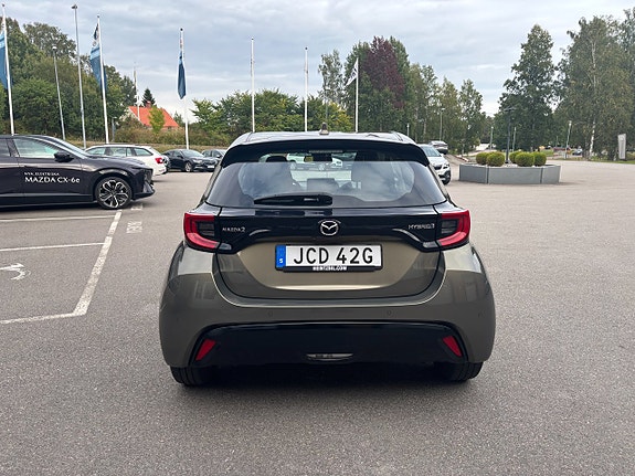 Mazda 2 4 of 26