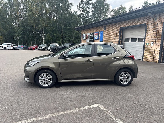 Mazda 2 2 of 26