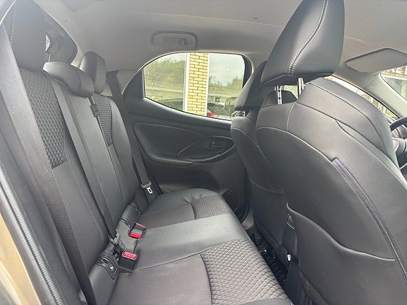 Mazda 2 15 of 26