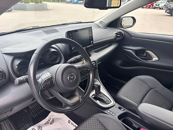 Mazda 2 12 of 26