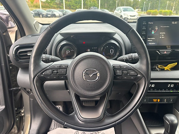 Mazda 2 21 of 26