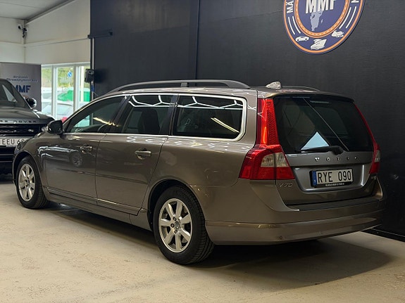 Volvo V70 19 of 22