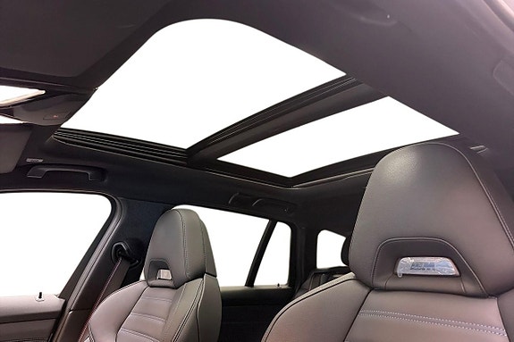 BMW 330e 17 of 17