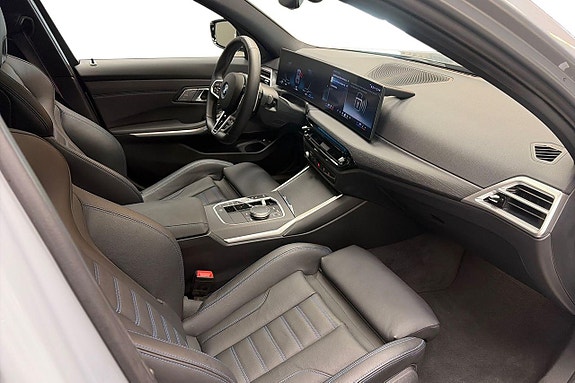 BMW 330e 13 of 17