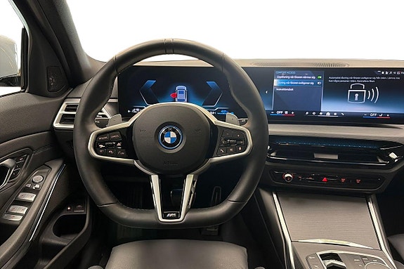 BMW 330e 10 of 17