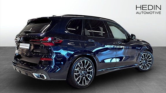 BMW X5 M 2 of 9