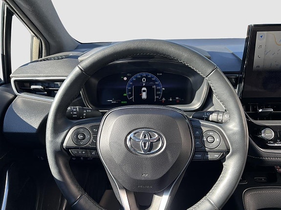Toyota Corolla 11 of 19