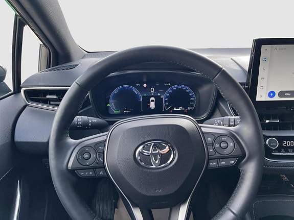 Toyota Corolla 9 of 18