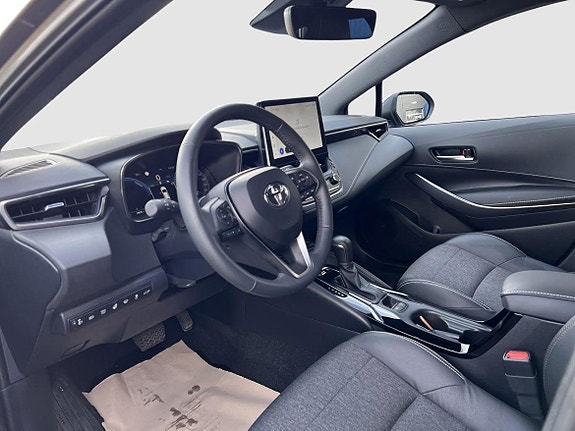 Toyota Corolla 10 of 18