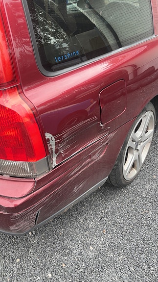 Volvo V70 4 of 6