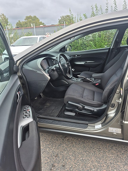 Honda Civic 13 of 20