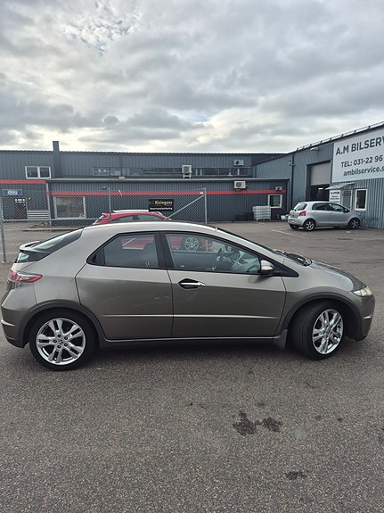 Honda Civic 12 of 20