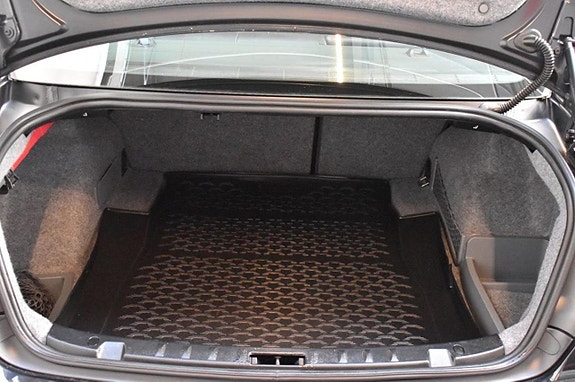 BMW 320d 13 of 13