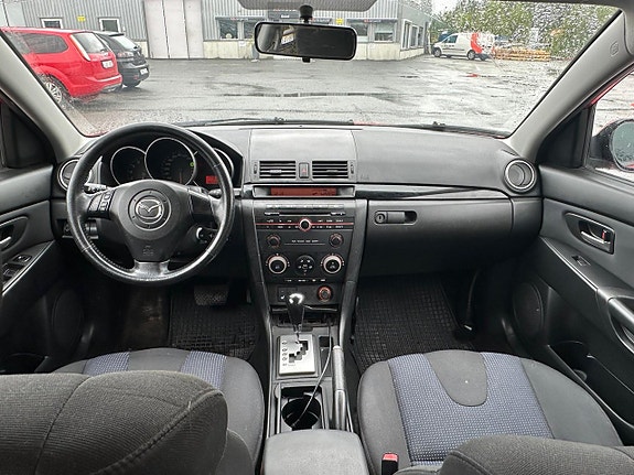 Mazda 3 11 of 11