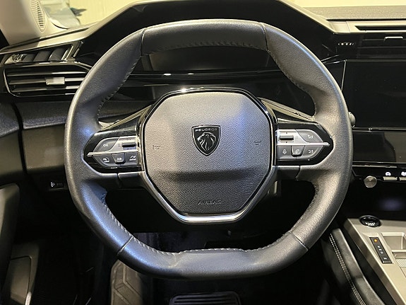 Peugeot 308 SW 12 of 20