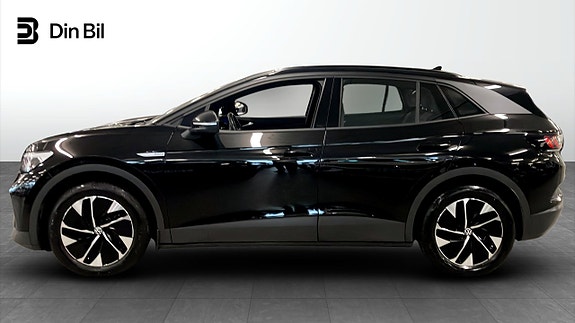 Volkswagen ID.4 2 of 12