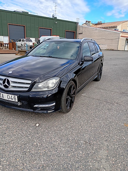Mercedes-Benz C 200