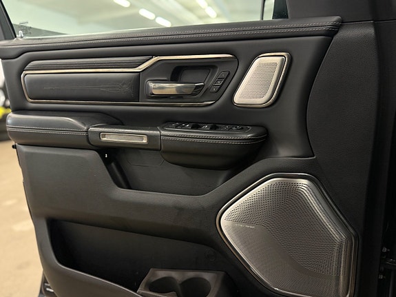 Dodge RAM 1500 20 of 23