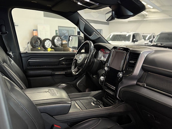 Dodge RAM 1500 5 of 23