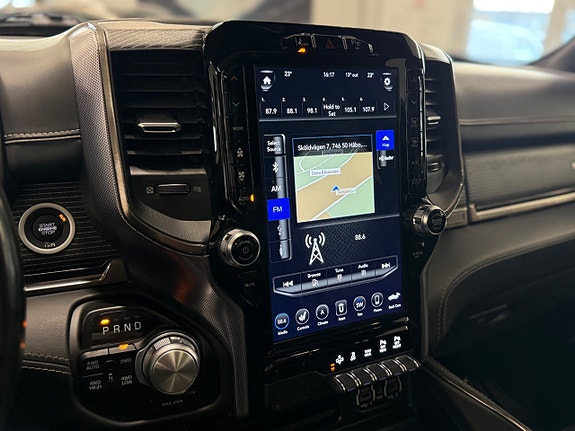 Dodge RAM 1500 13 of 23