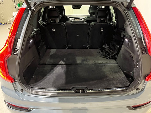 Volvo XC90 13 of 26