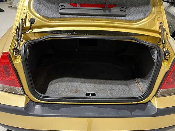 Volvo S60 10 of 17