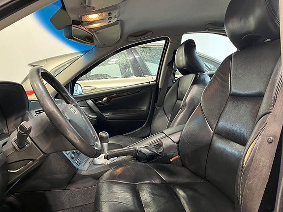 Volvo S60 8 of 17