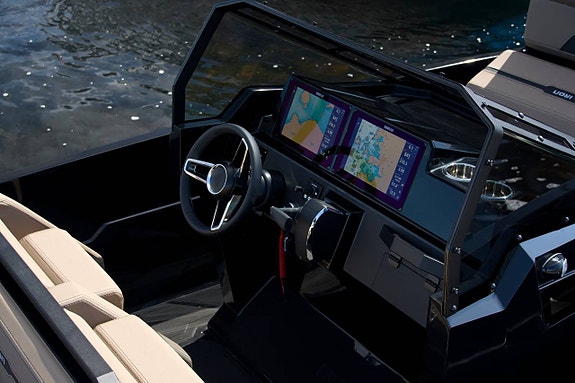 Nya IRON 647 2025 Facelift Mercury 150-200 V6 4 of 12