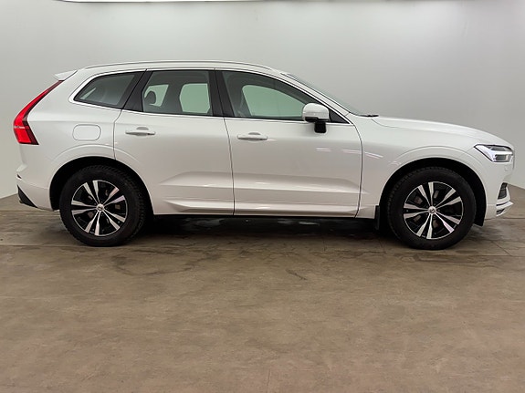 Volvo XC60 6 of 23