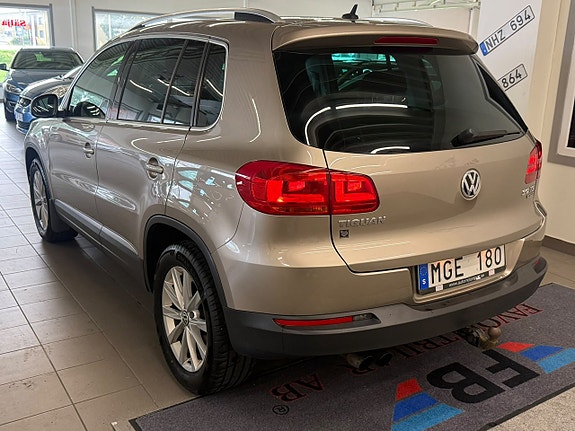 Volkswagen Tiguan 13 of 15