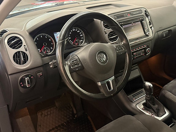 Volkswagen Tiguan 5 of 15