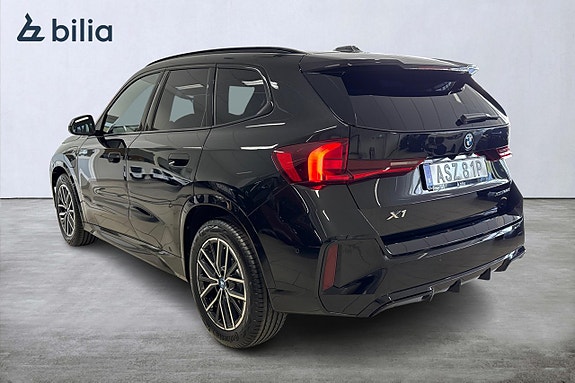 BMW X1 2 of 19