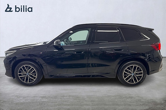 BMW X1 3 of 19