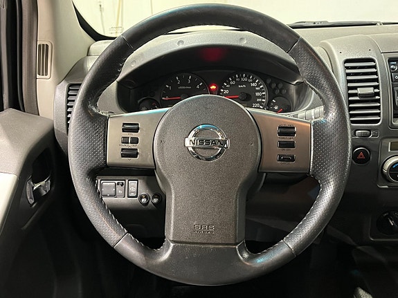 Nissan Navara 13 of 18