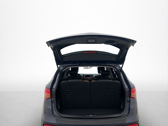 Hyundai Santa Fe 27 of 30