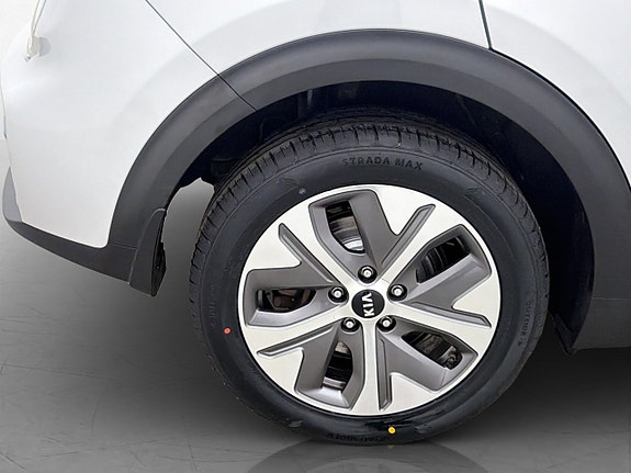Kia e-Niro 28 of 30
