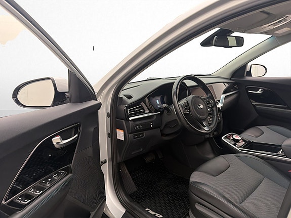 Kia e-Niro 10 of 30