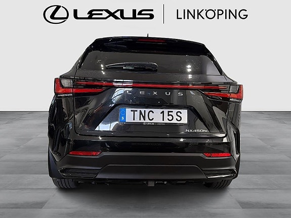 Lexus NX450h+ 4 of 15
