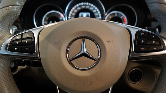 Mercedes-Benz CLS350 8 of 20