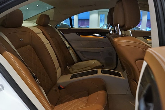 Mercedes-Benz CLS350 6 of 20