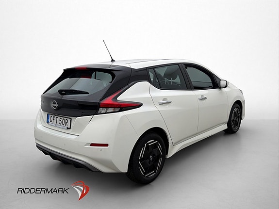Nissan Leaf 9 of 29