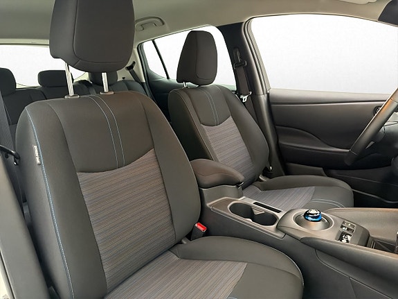 Nissan Leaf 20 of 29